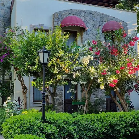 מלון Bella Garden Boutique בודרום