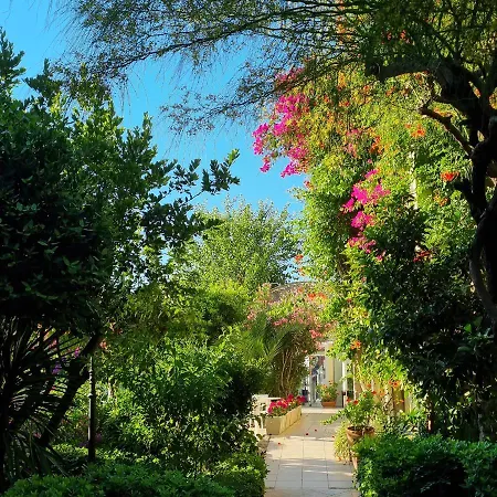 Hotell Bella Garden Boutique